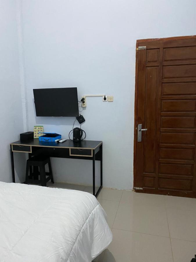 Khalisa Home Syariah Pontianak Esterno foto